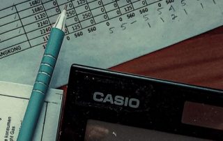 picture of calculator and pen